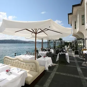 Les Ottomans Bosphorus - Special Category Istanboel